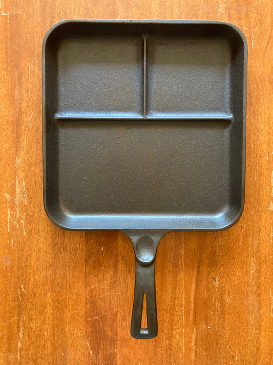 Wagner Ware Bacon and Egg Breakfast Skillet
